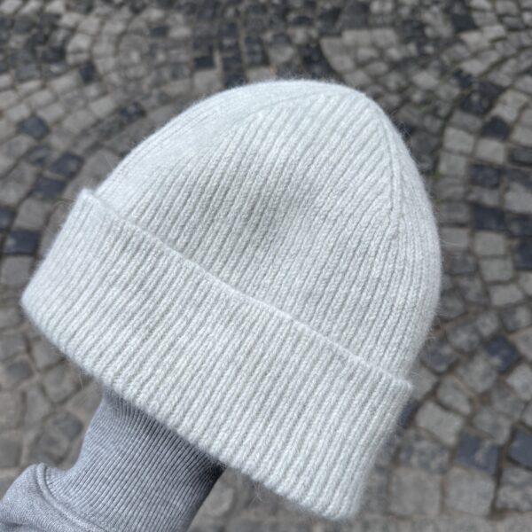 Gris clair