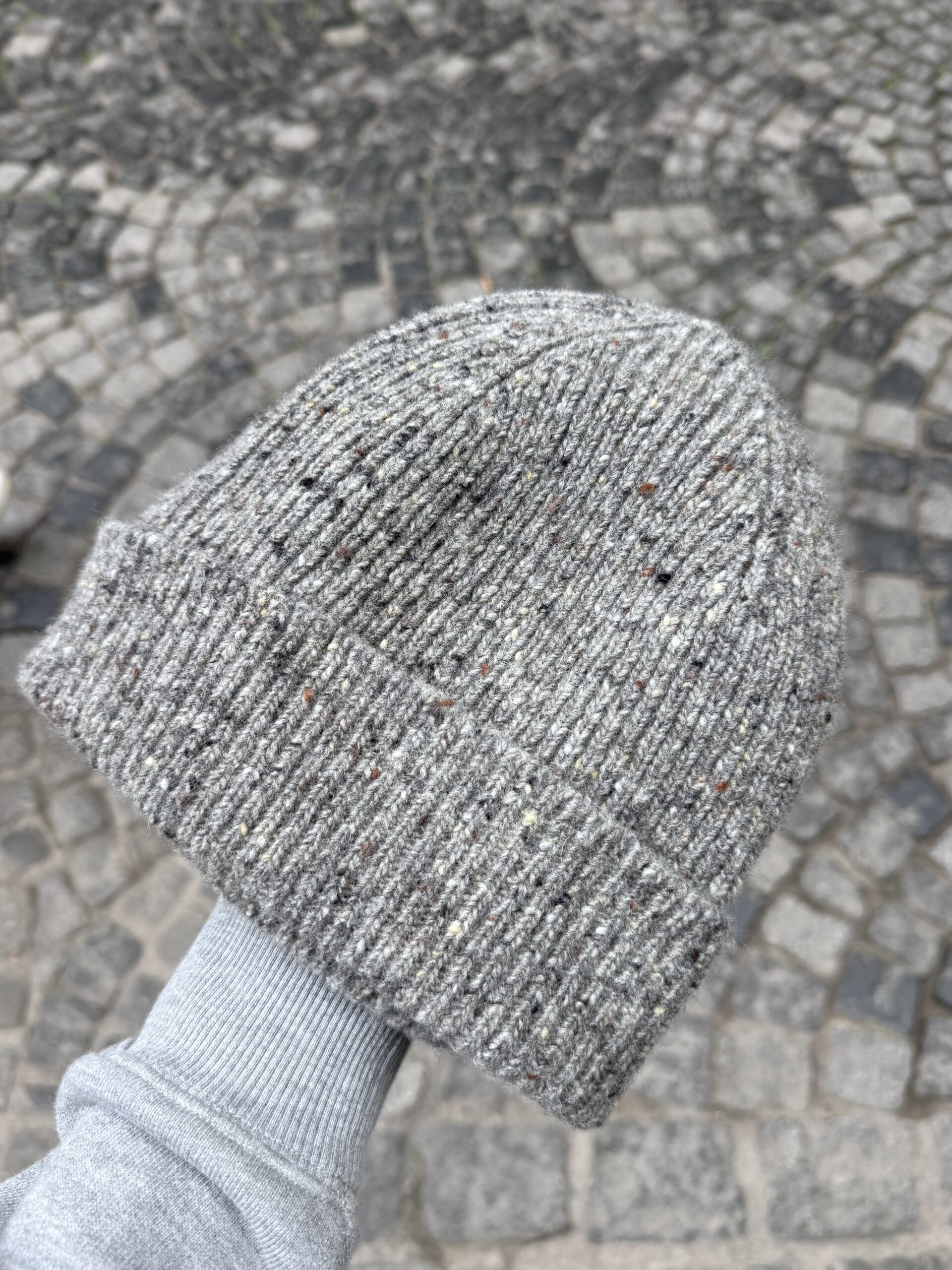 Gris moucheté